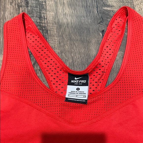 Nike Red Mesh-Back Performance Tank - Picture 2 of 5